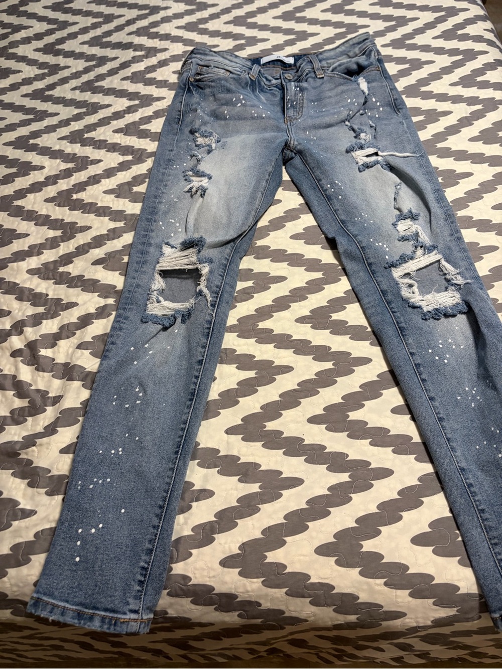 KanCan Light Blue Ripped Skinny Jeans with Paint Splatter